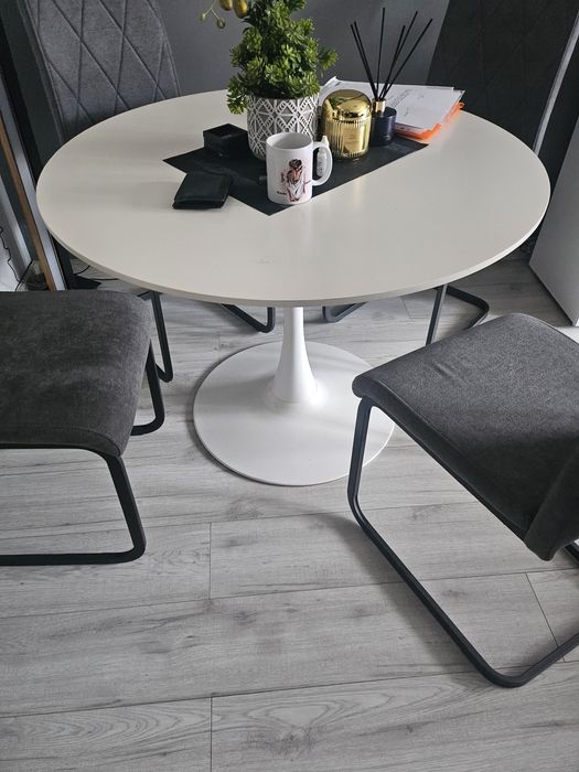 Sprzedam stol okragły 100cm