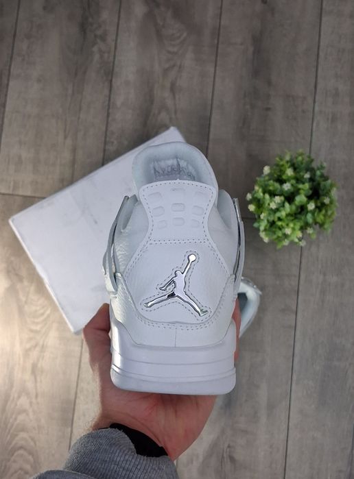Nike Jordan 4 Retro Białe