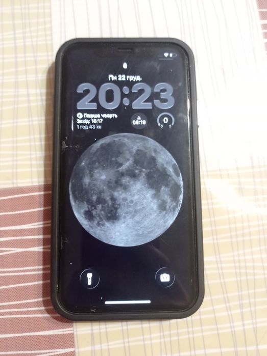 Продам Apple 11 айфон 11 128гб