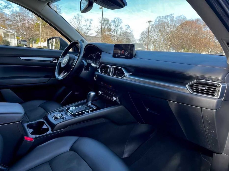 Mazda CX-5 Touring      2020