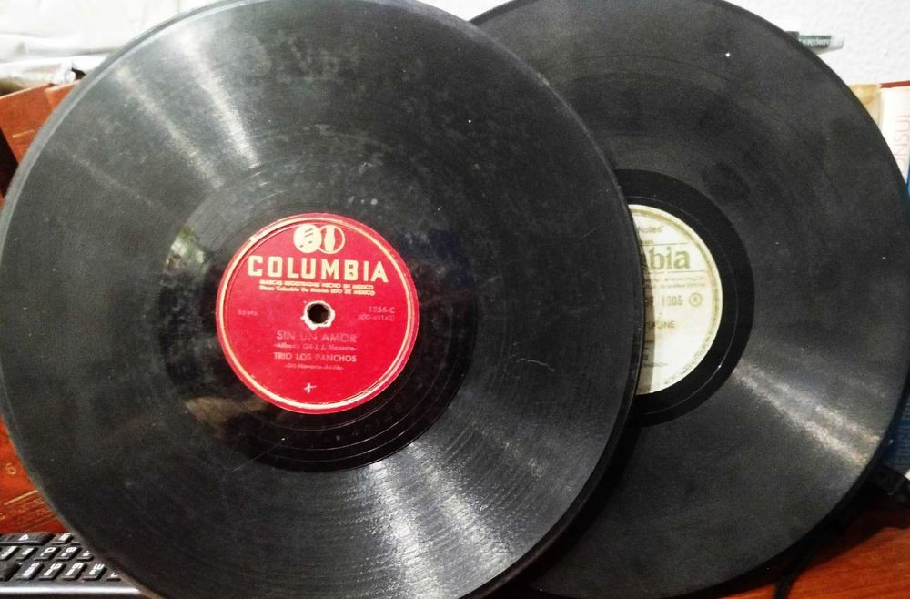 Lote 4 discos de gramophone 78 rpm Columbia e His Master Voice