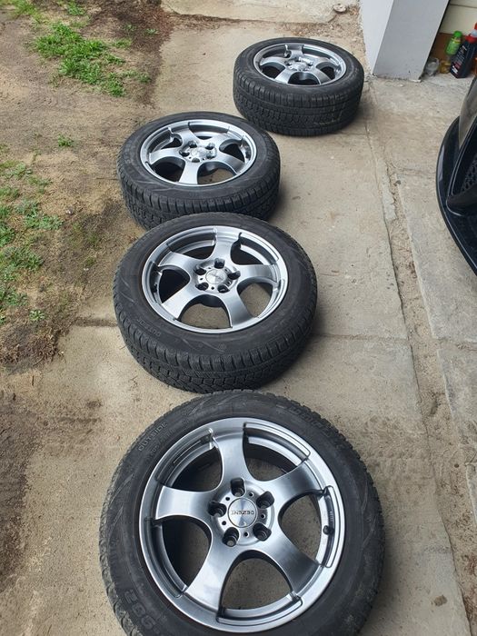 Felgi DEZENT r16 z oponami SUNFULL zima 5x112, et 35, otwór 70,1/66.6