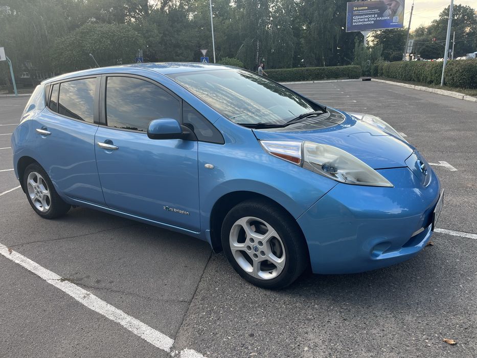 Nissan leaf, електро
