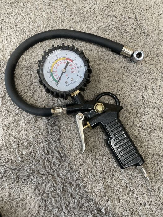 mechaniczny miernik ciśnienia w oponach Max 220 Psi 16 Bar