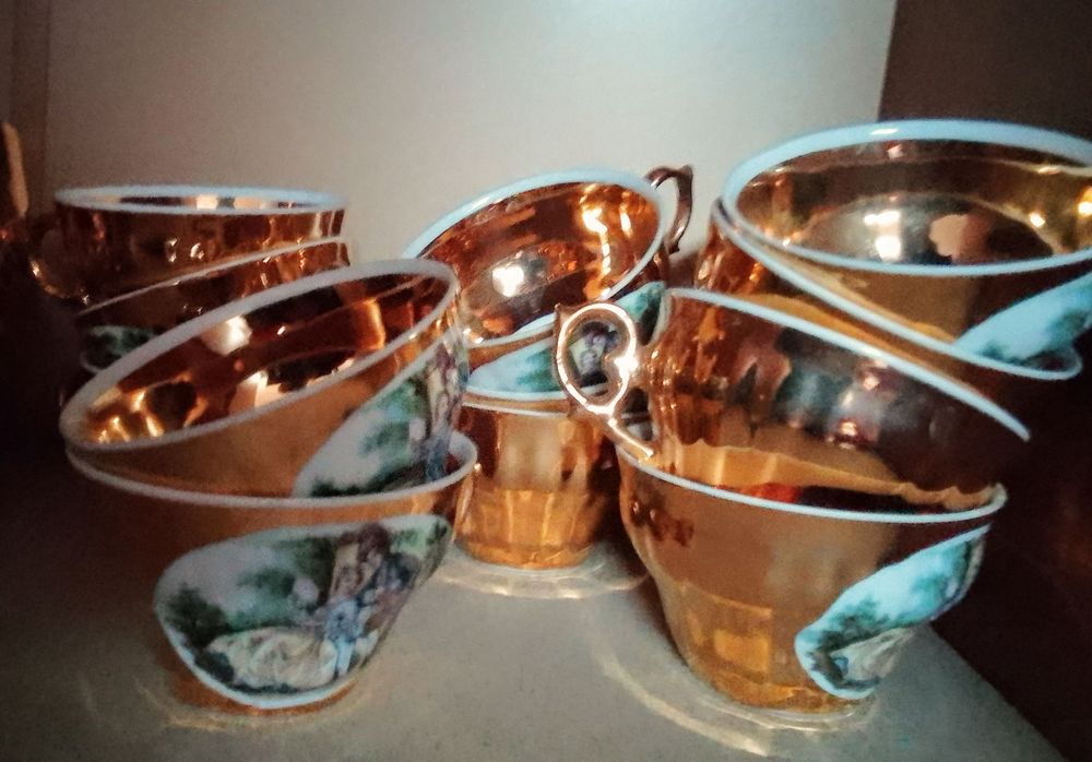 Jogo de chávenas em porcelana