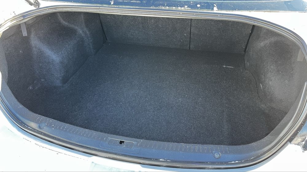 Продам власну MAZDA 6