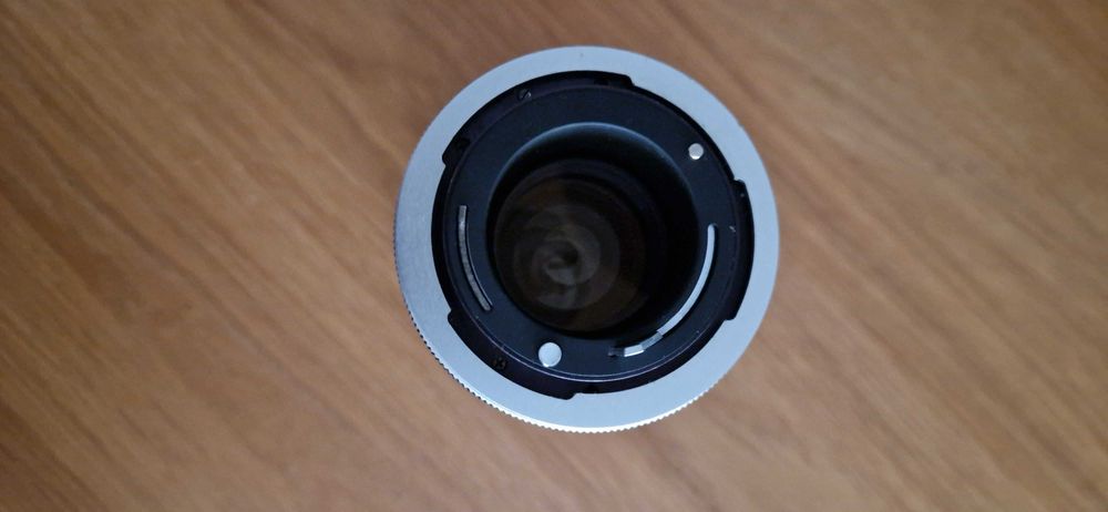 Teleobjetiva Vivitar FD 85-105mm