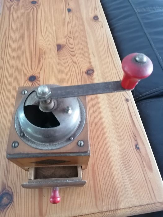 Moinhos de café antigos