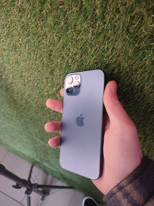 продам айфон 12 про 128 акб 100%