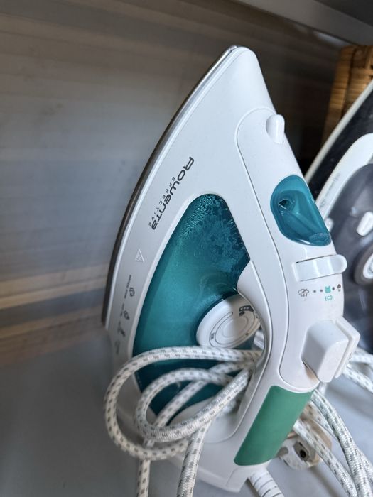 Ironing irons64563934618499121