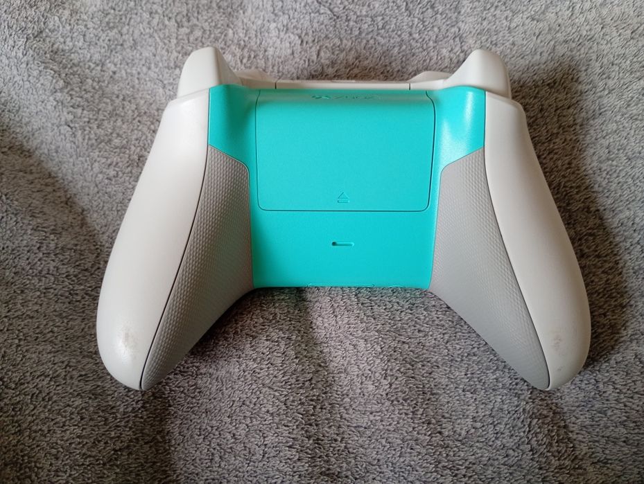 bezprzewodowy kontroler Microsoft Xbox  Sport White