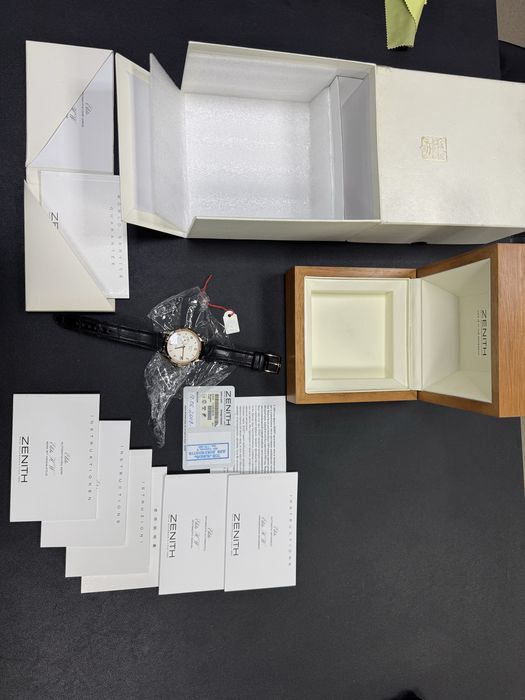 Zenith Elite Class Automatic 17.1125.680/01 — мужские часы