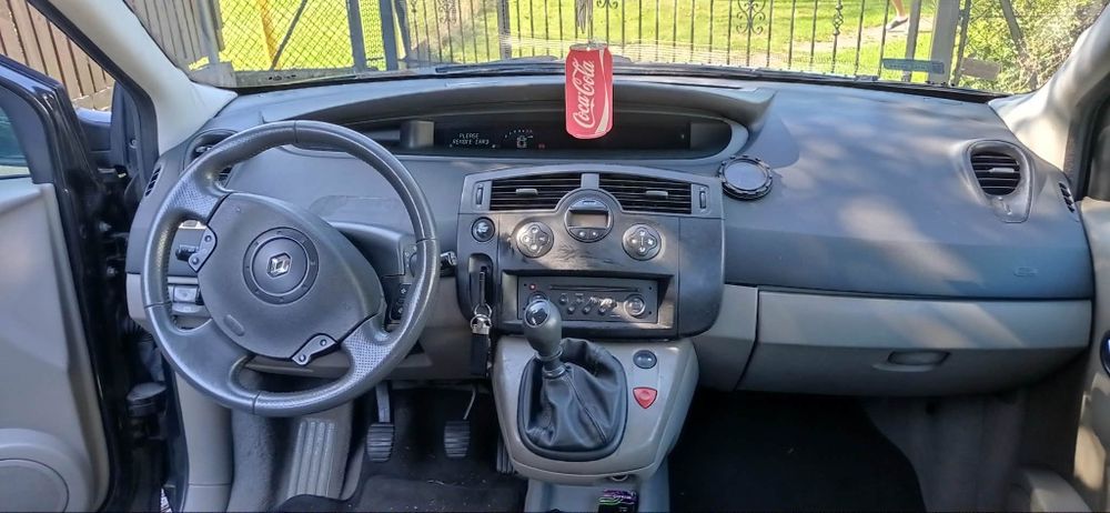 Renault Scenic 1.9 DCI