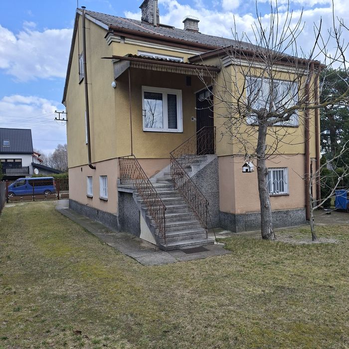 Sprzedam dom w Jaktorowie