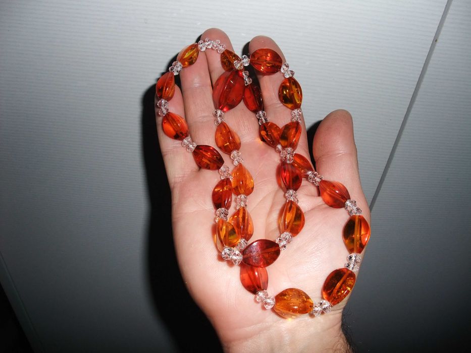 Бусы янтарные времен СССР,