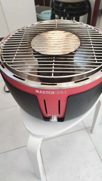 Grelhador barbecue flama MasterGrill