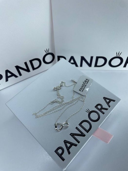 Набір "Сяючий символ нескінченності" Pandora