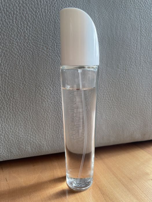 perfumy pure blanca