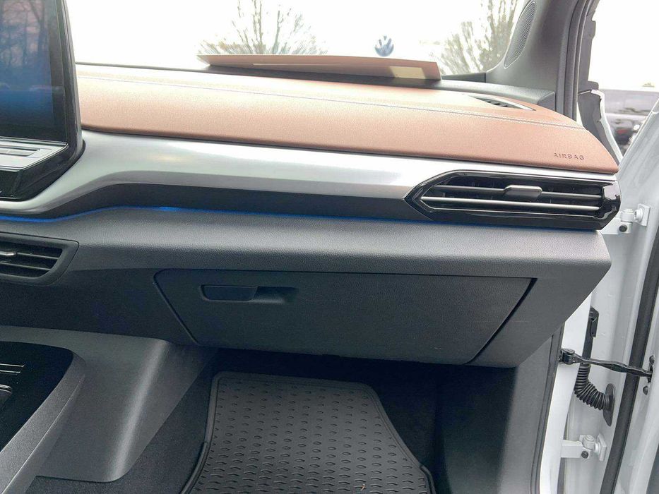 2021 Volkswagen ID.4 PRO