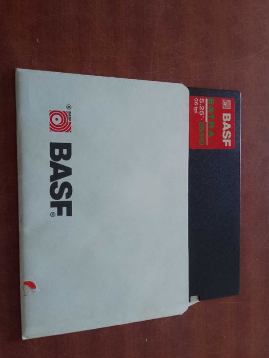 Disquete pré-histórica 8" polegadas do ano 1973 e muito mais