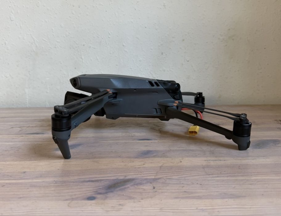 Тушка дрон Dji mavic 3 pro