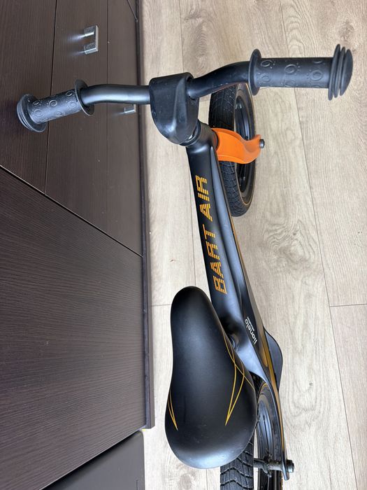 Rower biegowy LIONELO