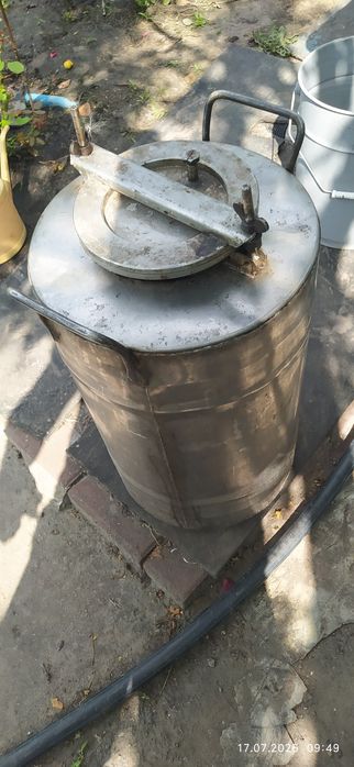 Продам бак із нержавіючої сталі