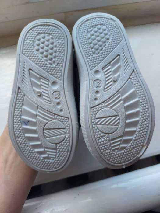 Нові кеди на хлопчика 14 см