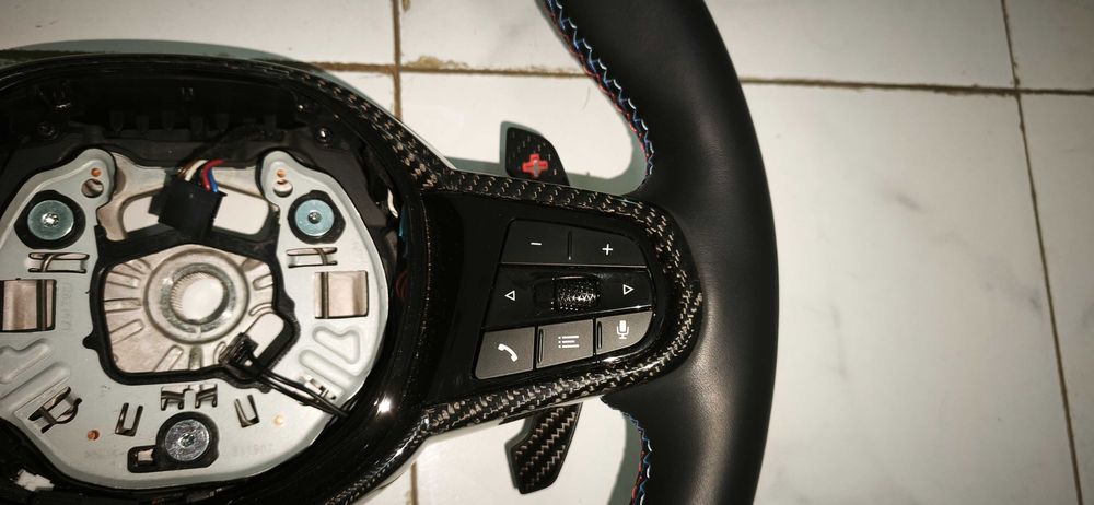 Volante BMW M estilo original