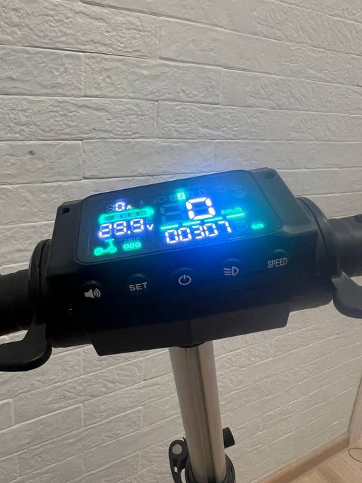 Електросамокат літій-іонний TTG SM S1 36V400W 6.5AH Чорний
