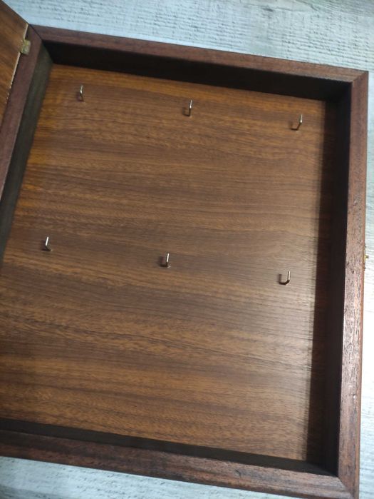 Chaveiros  com bordado castelo branco