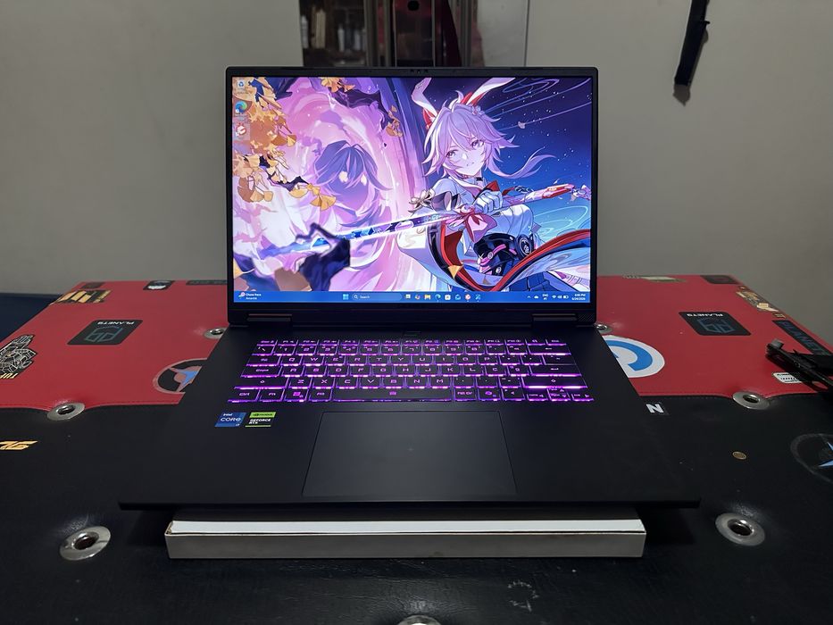 Portátil Gaming Gigabyte | RTX 5070 | Intel i7-13620H | 32GB DDR5 | 1TB SSD | 165Hz |