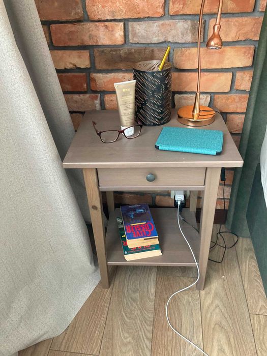Stoliki nocne Ikea Hemnes