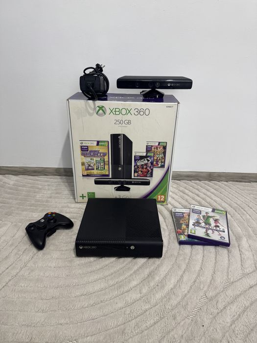 Xbox 360 slim E - pelny zestaw