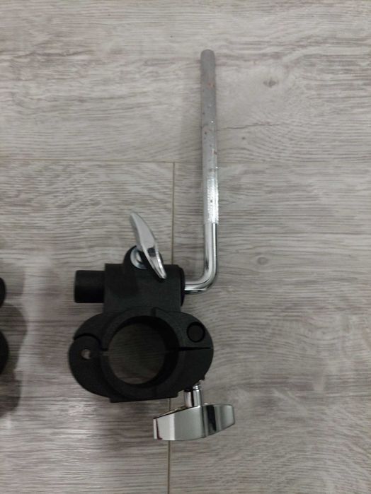 Alesis szpilka tom holder pada uchwyt