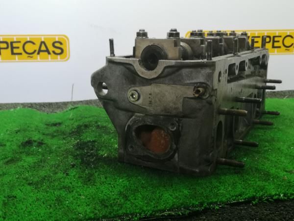 Colaça / cabeça do motor AUDI A4 (8D2, B5)