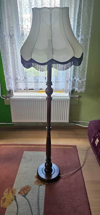 Lampa stojąca drewniana - antyk