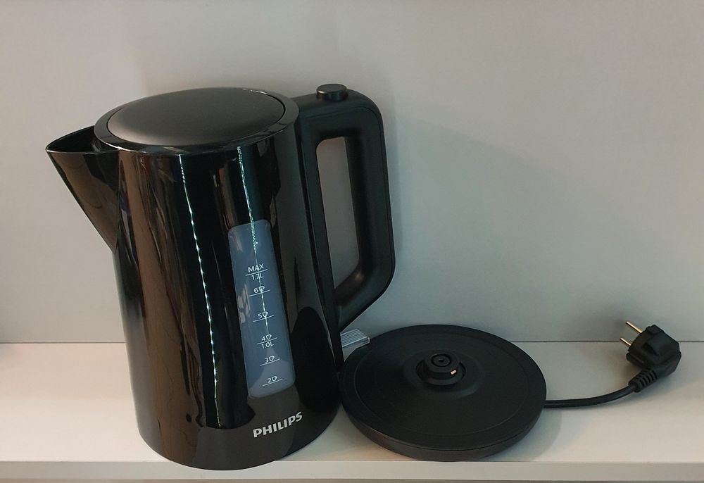 Czajnik elektryczny PHILIPS HD9318/20