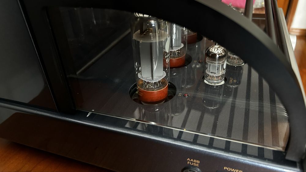 Amplificador a válvulas Primaluna evo 200