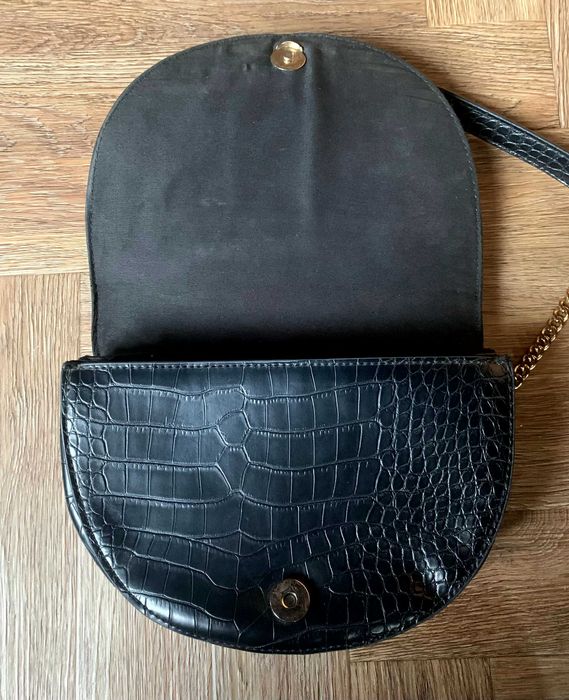 New Look torebka czarna na łańcuszku faux croc animal print stan BDB