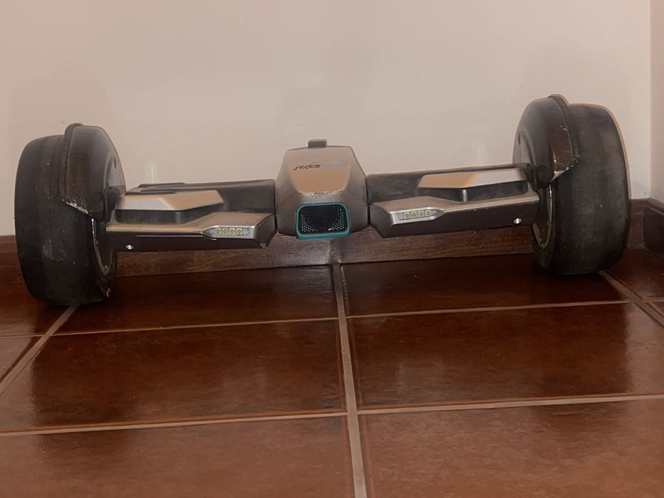 Hoverboard Gyroor F1 (Skateflash) Troco por portátil.