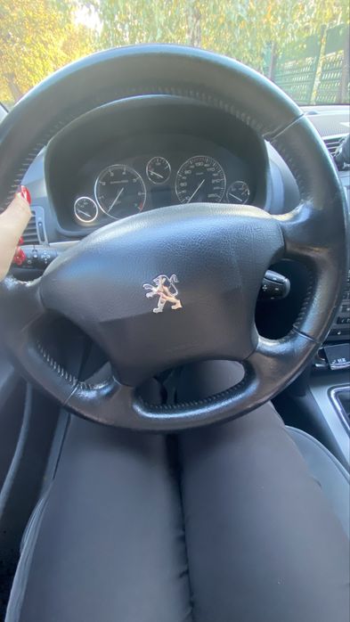 Продам своє авто .