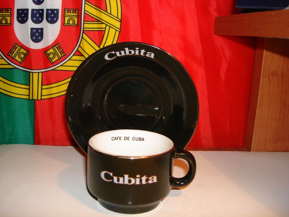 Várias chávenas de café