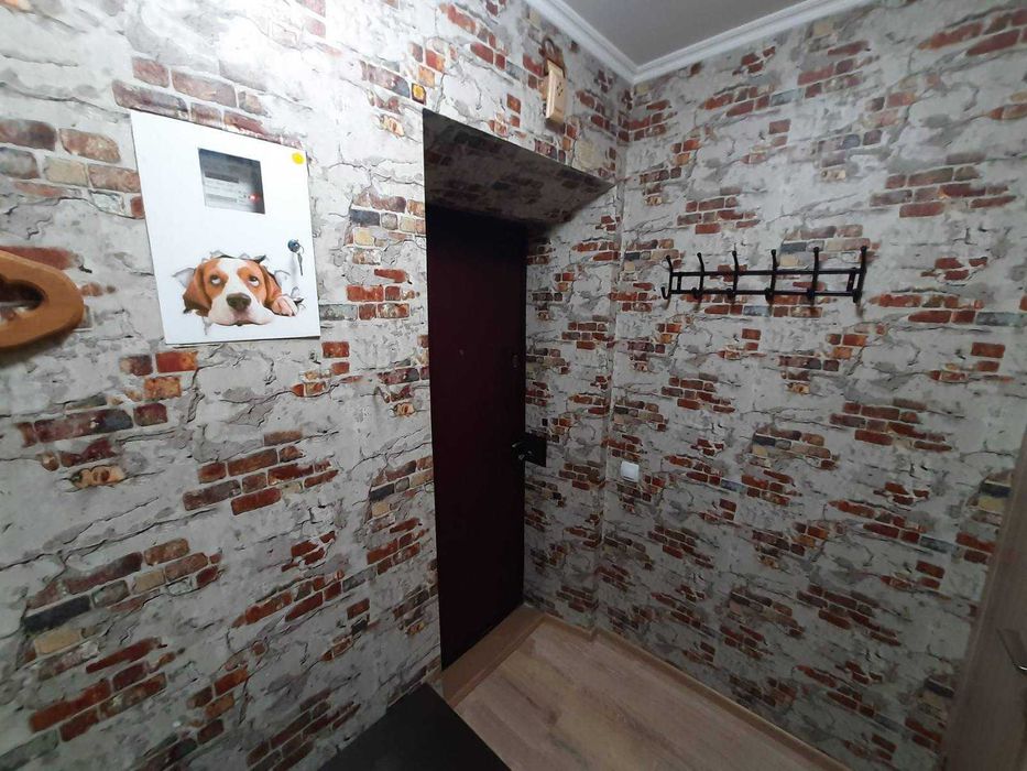 2к квартира з ремонтом. Цегляний будинок. 3-й пов. Вул. Макіївська, 2