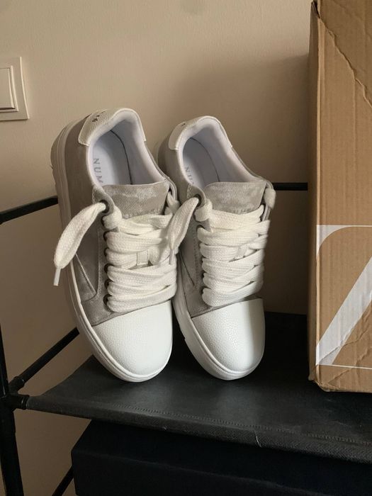 Кросовки numeris