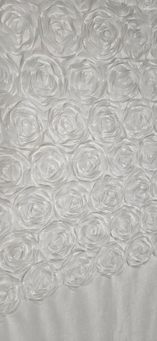 Zaslony ecri z rozami 3d