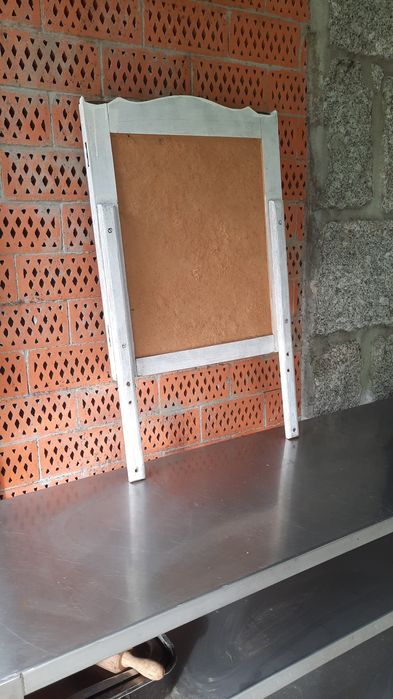 Espelho em bom estado, 1.12 x 64 cm