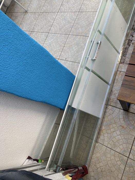 Poliban desmontado. Base + 2 portas (vidro)