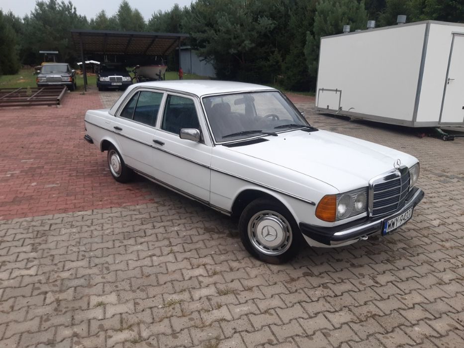 Mercedes-Benz W123
