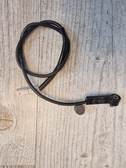 Czujnik obrotów koła do rowerów elektrycznych Batavus